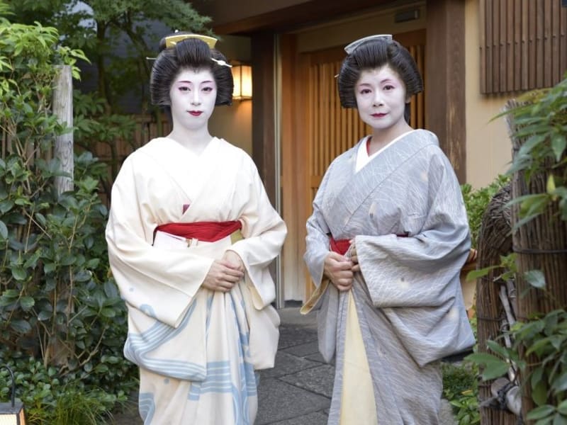 geisha1