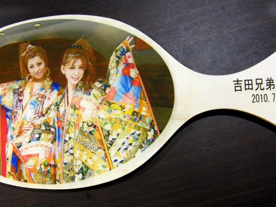 着付け体験 平安貴族の装いで記念写真 思い出に残るしゃもじへの写絵プランあり＜宮島＞