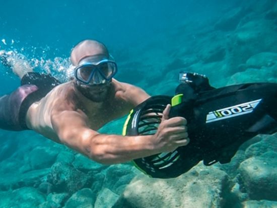 カパルア湾　シュノーケリングツアー　「シースクーター」で水中を自由に泳ぐ爽快体験！マーメイドコスチューム付きプランあり＜2時間／英語ガイド／カパルア湾発＞