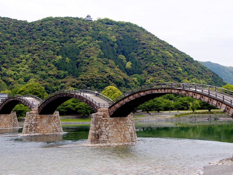 岩国をめぐる半日観光 錦帯橋 岩国城 宇野千代生家 吉香公園など 4時間 宮島口駅発着 By Ntaトラベル 山口の観光 遊び 体験 レジャー専門予約サイト Veltra ベルトラ 岩国をめぐる半日観光 錦帯橋 岩国城 宇野千代生家 吉香公園など 4時間 宮島口駅発着 By Ntaトラベル 山口の観光 遊び 体験 レジャー専門予約サイト Veltra ベルトラ