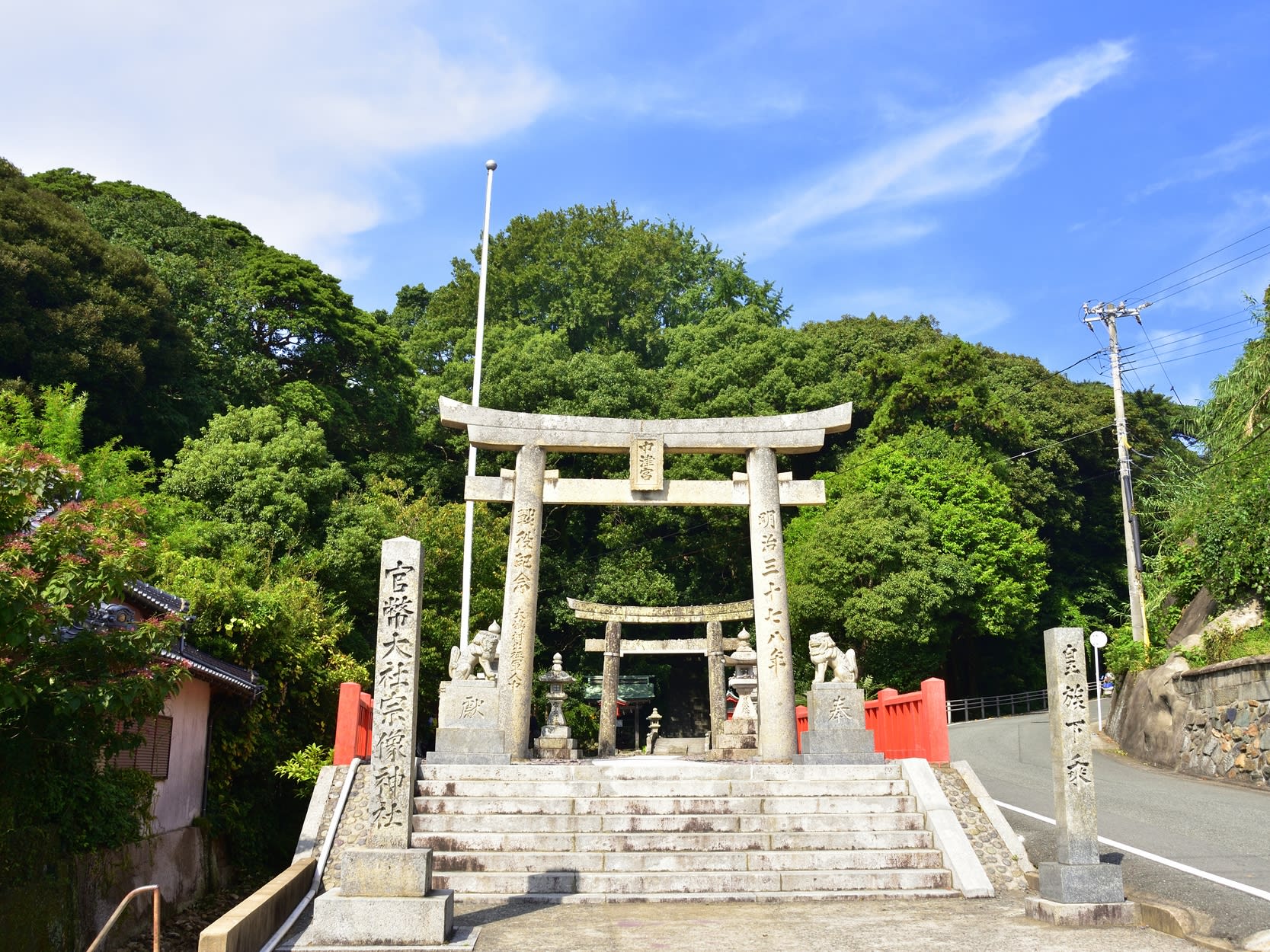 貸切観光タクシー フェリーで大島へ 島内観光 宗像大社めぐり 7時間 1 9名 宗像市発 By みなとタクシー 福岡の観光 遊び 体験 レジャー専門予約サイト Veltra ベルトラ