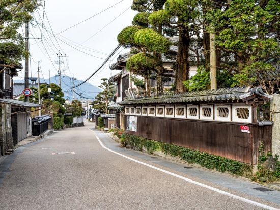 宗像市内発着観光タクシー　 唐津街道1日コース 赤間宿＋八所宮＋原町＋宗像王丸・天然温泉入浴＜7時間／1～9名／東郷駅発＞by みなとタクシー