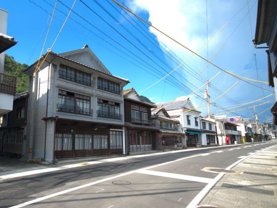 福岡市内発着観光タクシー　佐賀観光コース 唐津＋有田＋伊万里 ＜5時間／福岡市内・福岡空港発＞by HEARTS TRIP