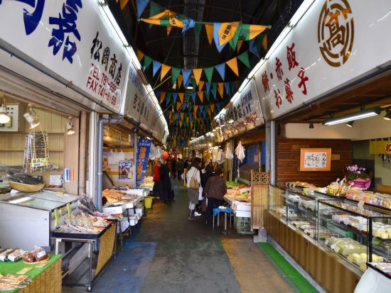 福岡市内発着貸切観光タクシー　福博まちあるきコース 櫛田神社＋東長寺＋柳橋連合市場　＜2.5時間／福岡市内・福岡空港発＞　by HEARTS TRIP