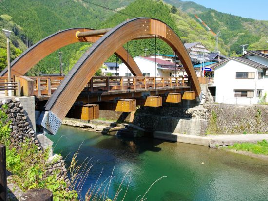貸切歴史ツアー　和霊神社＋維新の群像＋脱藩の道＋吉村虎太郎生家　龍馬ゆかりの地と雲の上の町ゆすはら＜8時間／選べる出発時間／高知市発＞