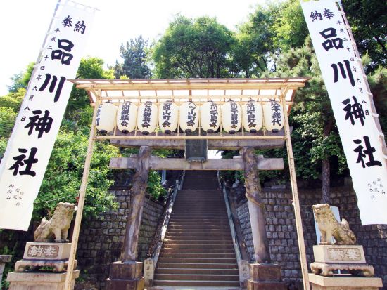 貸切「板垣退助」ツアー　板垣退助像 (高知城)＋自由民権記念館＋板垣退助誕生地の碑＋板垣退助の墓＜3時間／選べる出発時間／空港送迎可／高知市発＞