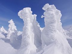 pixta_69661680_M