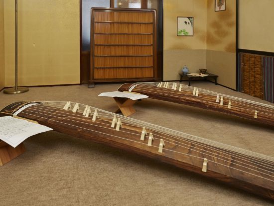 箏体験 お子様からご年配の方まで箏を楽しむ[箏春庵/京都市]