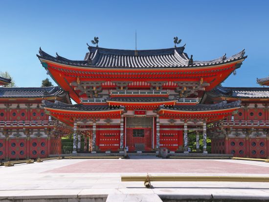 しまなみ海道観光スポット巡り！　来島海峡大橋＋亀老山展望公園＋大山祇神社＋耕三寺＜6・8時間／選べる出発時間／松山発着または松山発・尾道着＞