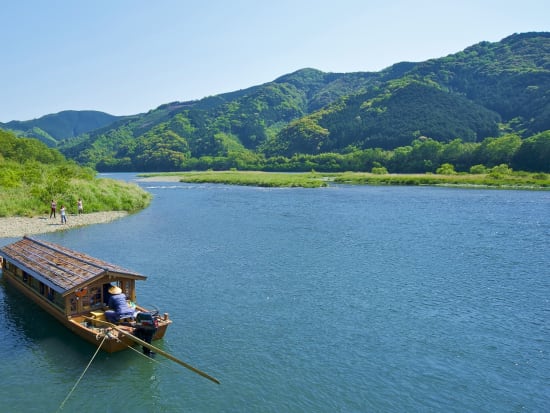 Japan_Kochi_Shimanto River_pixta_jpg (1)