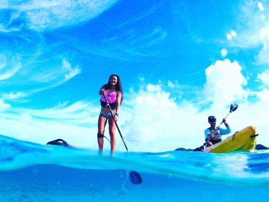 【慶良間SUP（スタンドアップパドル）＋シュノーケリング】座間味島発　ケラマブルーで海上散歩！＜半日または1日／写真無料／座間味島内送迎可＞by ドリフター