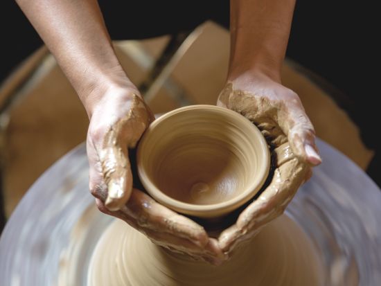 陶芸体験　初めての方も大歓迎！一度はやってみたい電動ろくろ体験＜中目黒駅から徒歩5分＞ by 千秋工房