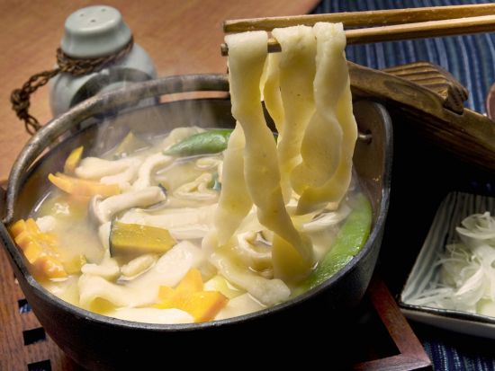 貸切観光タクシー　富士河口湖＋冨士御室浅間神社＋富士山パノラマ温泉＜4時間／1～9名／甲府市・笛吹市・甲斐市・中央市発＞