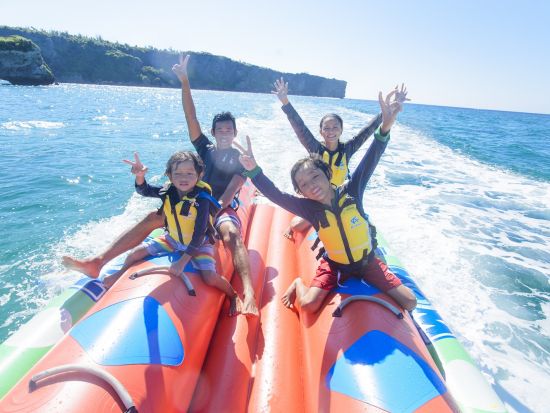 カヤック＆バナナシュノーケル体験とセットで楽しむ！食材持ち込みOKのビーチBBQプラン＜恩納村＞