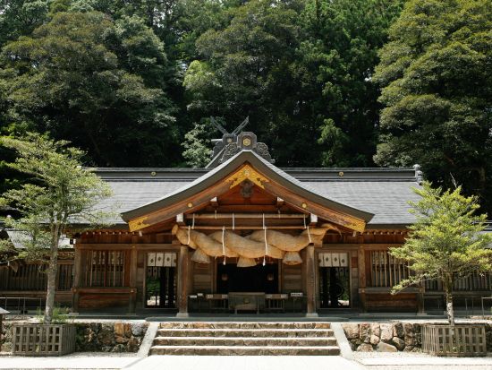 貸切観光タクシー　松江の縁結び有名4スポットを巡る半日ツアー＜4時間／1-9名／松江市内発着・玉造温泉お送り可＞4名参加で1名7,900円～ by松江一畑交通