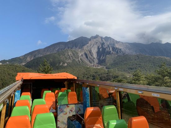 鹿児島観光バス｜オープントップバス「かごんまそらバス」鹿児島市内＆桜島満喫コース・ガイド付き ＜土・日・祝日／鹿児島中央駅発＞ 