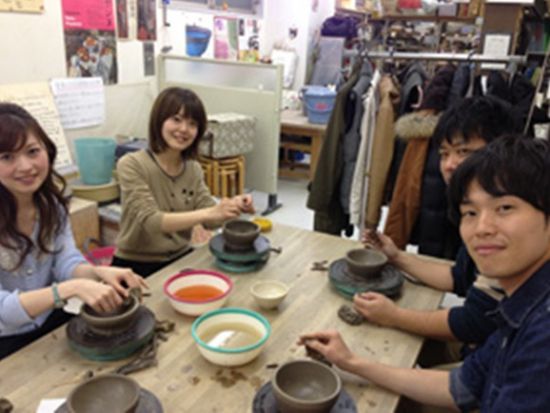 サークルや会社の仲間と一緒に　グループで陶芸体験＜中目黒駅から徒歩5分＞ by 千秋工房