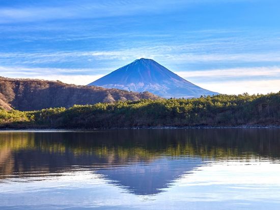 Japan_Yamanashi_Mt Fuji_西湖_pixta_74227737_XL