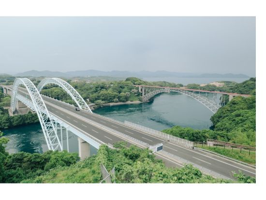 佐世保市内発着貸切観光タクシー　戦跡めぐりコース 針尾無線塔＋無窮洞＋浦頭港 ＜3時間／1～9名＞ byブルーキャブ