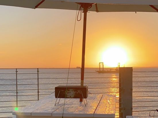 サンセットBBQ　オーシャンビューの絶景テラスで楽しむ本格バーベキュー＜本部町＞