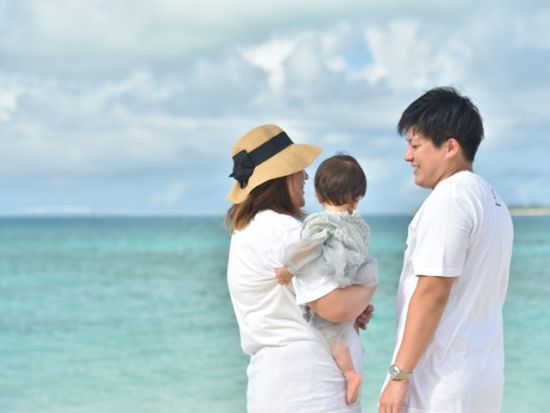 ファミリーフォトツアー　女性カメラマンがご案内！旅の思い出や記念撮影を＜2時間／宮古島＞