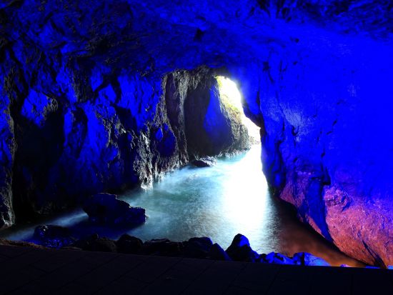 待望の復活！金沢発着奥能登ぐるり一週！絶景8ヶ所を巡る日帰りバスツアー　パワースポット聖域の岬＋見附島＋白米千枚田＋輪島朝市など＜ランチ付＞