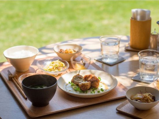 貸切観光タクシー しまなみ海道で瀬戸内海の島周遊 尾道＋生口島＜8時間／1-6名／広島市内・空港発＞4名参加で1名16,550円～ byカープタクシー