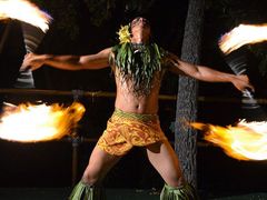 hawaii-resort-fire-dance2