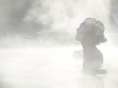 pixta_39833222_M