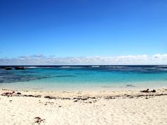 Perth_little salmon bay_pixta_65580488_L