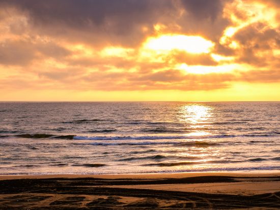貸切観光タクシー 千里浜なぎさドライブウェイを走る絶景プライベートツアー＜2時間or3時間／1～9名／金沢発着＞