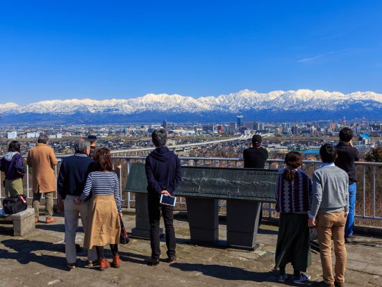 「薬都」とやまのまちめぐり　謎解きツアー