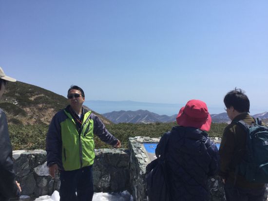 AB9305F3-7CDE-4773-B14C-C5AC1E7FC899