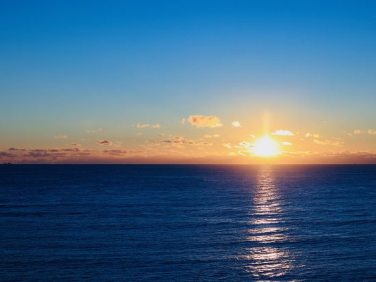 1隻1組限定！サンライズまたはサンセットクルーズ  最大8名様ご乗船可能　＜壱岐市勝本町＞by こころ壱岐