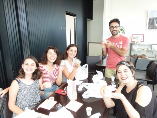 和菓子作り体験　創業130年の老舗和菓子店「越山甘清堂」で体験！近江町市場から徒歩5分！お抹茶付プランあり＜月・木・土／金沢市＞