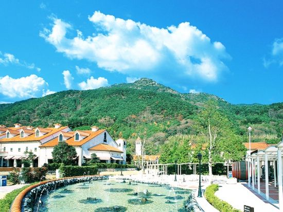 貸切観光タクシー 出雲大社＋島根ワイナリーをめぐる半日観光ツアー＜3.5時間～／1-9名／松江市内・出雲空港発＞4名参加で1名6,913円～ by松江一畑交通