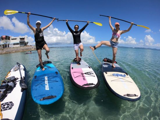 海中道路SUPまたはカヤックツアー SUP＋カヤックのセットプランもご用意！お好みのプランで海遊びを楽しむ◎＜うるま市＞