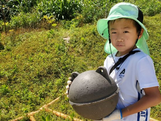 イカダ作り体験　ビーチの漂流物でイカダを手作りして、海に漕ぎ出そう！＜貸切／読谷村＞