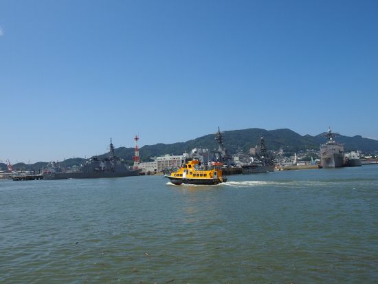 SASEBO軍港クルーズ「海風の国」佐世保港の軍港、造船、生活航路などをガイドの解説付きでめぐる＜約1.5時間／土・日・祝日＞