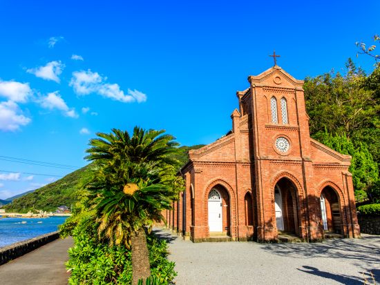 福江島 半日観光ツアー　五島めぐり定期観光バスで教会・歴史・自然を見学｜2コースから選択可能＜午前または午後／福江港発／五島市＞ by 五島バス