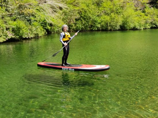 仁淀ブルーでSUP宙船（そらふね）体験 人気カフェスイーツ無料券プレゼント＜用具レンタル付／仁淀川町＞