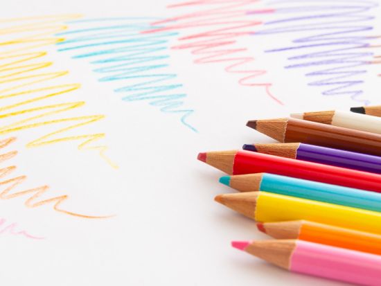 【女性限定】色えんぴつセラピー体験 本当の自分が見えてくる！話題のカラーセラピー法で心理分析【60分】＜恵比寿＞by ブルーベルフラワーセラピーアカデミー 