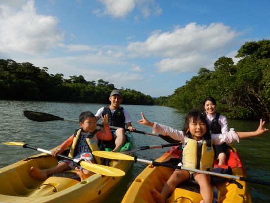 貸切マングローブカヤックツアー　1組限定！完全プライべートツアーでマングローブ林も探検！1名様や0歳からも参加OK＜島内ホテル送迎選択可＞By ニコラスツアーズ