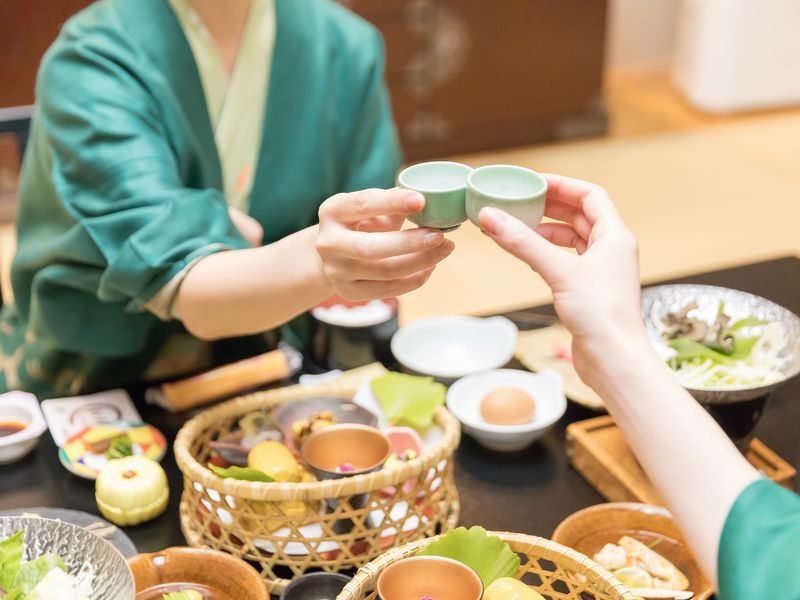 Japan_Generic Photos_Food_Dinner_pixta_74838194_M