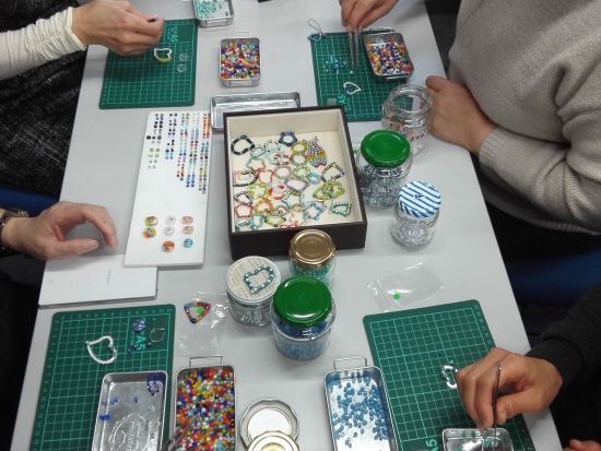 ガラスフュージング体験  ベネチアンガラスでつくるアクセサリー＆小物 ＜選べる制作アイテム／台東区・仲御徒町駅より徒歩3分＞by アトリエN＆S