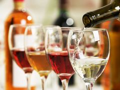 wine_shutterstock_391495360