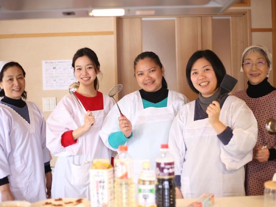 十日町ごちそう作り体験　地元のお母さんたちと作る郷土料理＆季節の野菜収穫　レシピお持ち帰りOK＜午前／十日町＞