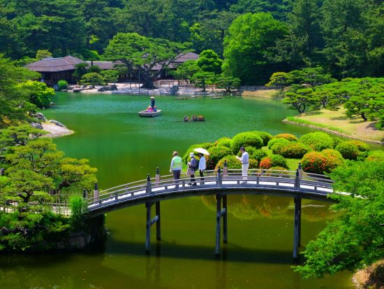 貸切タクシー 定番観光地凝縮ツアー！栗林公園＋屋島＋瀬戸大橋記念公園＋父母ヶ浜＜9時間／高松市内発＞