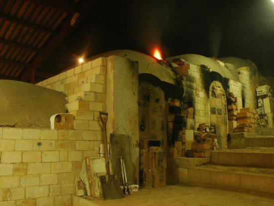 山口県伝統工芸品「萩焼」作陶体験 作家・波多野英生氏に習う陶芸体験物語 焼き上がりまでの工程レポート付きで世界にひとつの器をお届け＜貸切／3時間／送料込／萩市＞