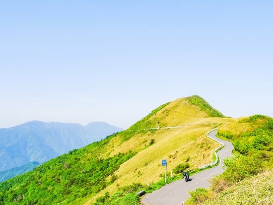 Japan_Kochi_UFO-Line_pixta_64337107_M